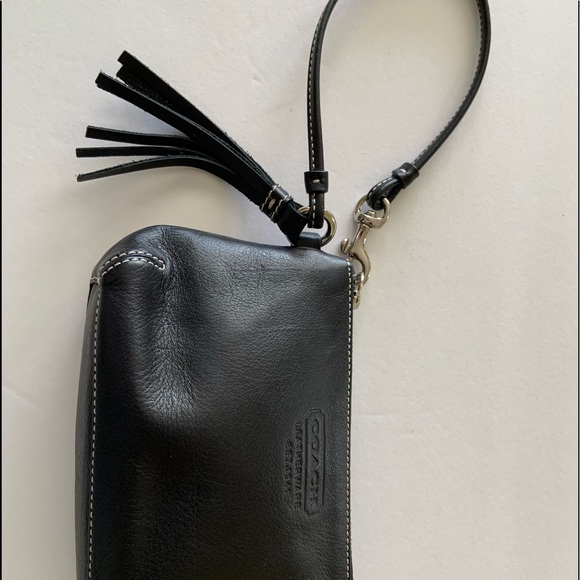 Coach Wristlet, Black - Picture 3 of 5